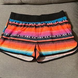Coco Cabana | Size M | Multi Color | Neon | Boardshort | Aztec Print